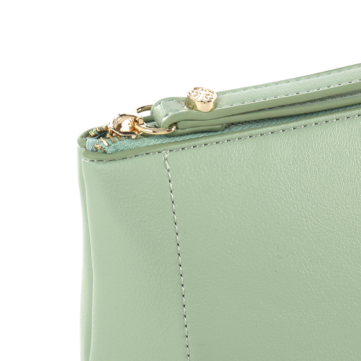 c57b8e9ffb37b1384e9299cd12886fdb_VERDE_73BE6UO413_26_829