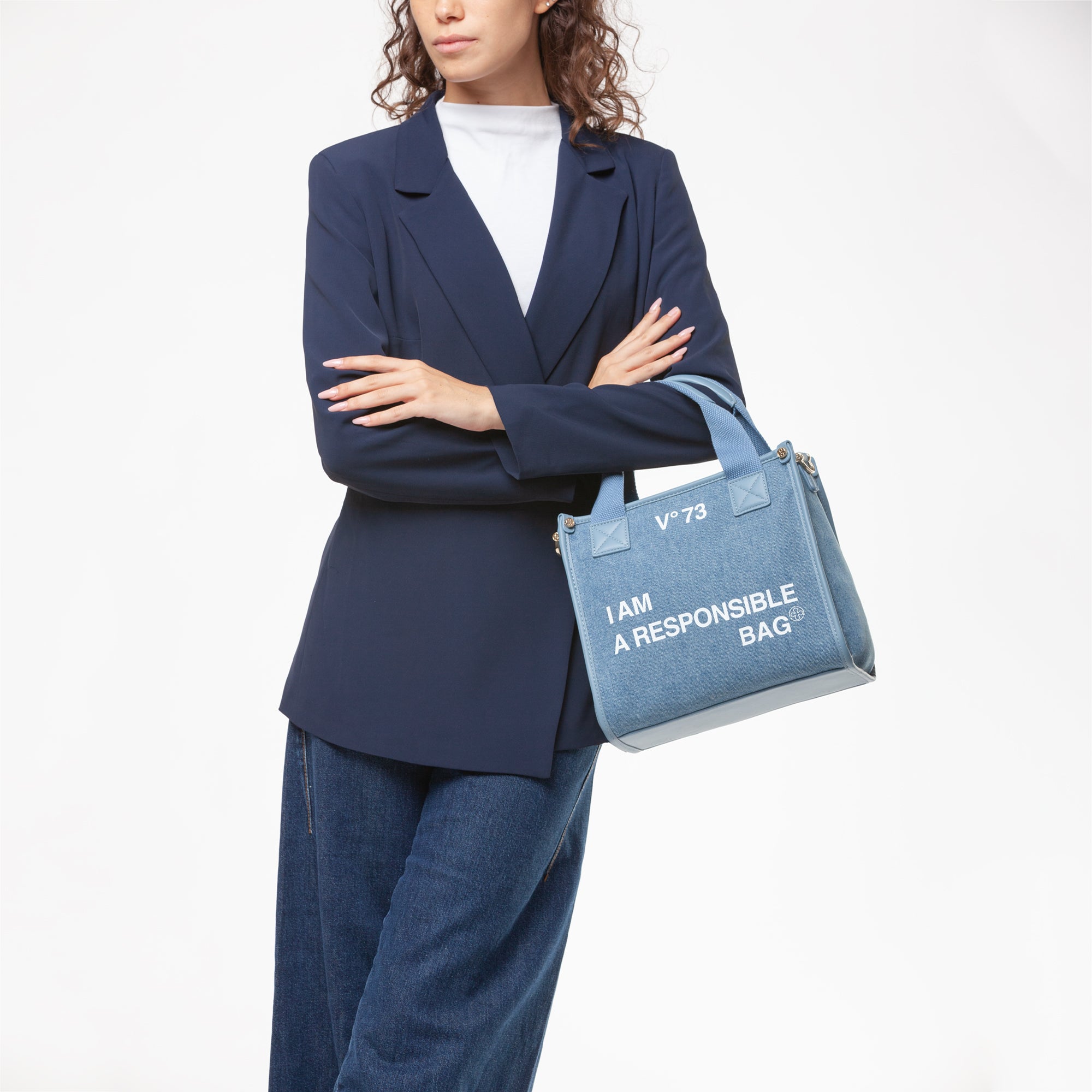 ec173cb60d93128f58d6b02056c67771_AZZURRO_73BS6AF02_139_C09