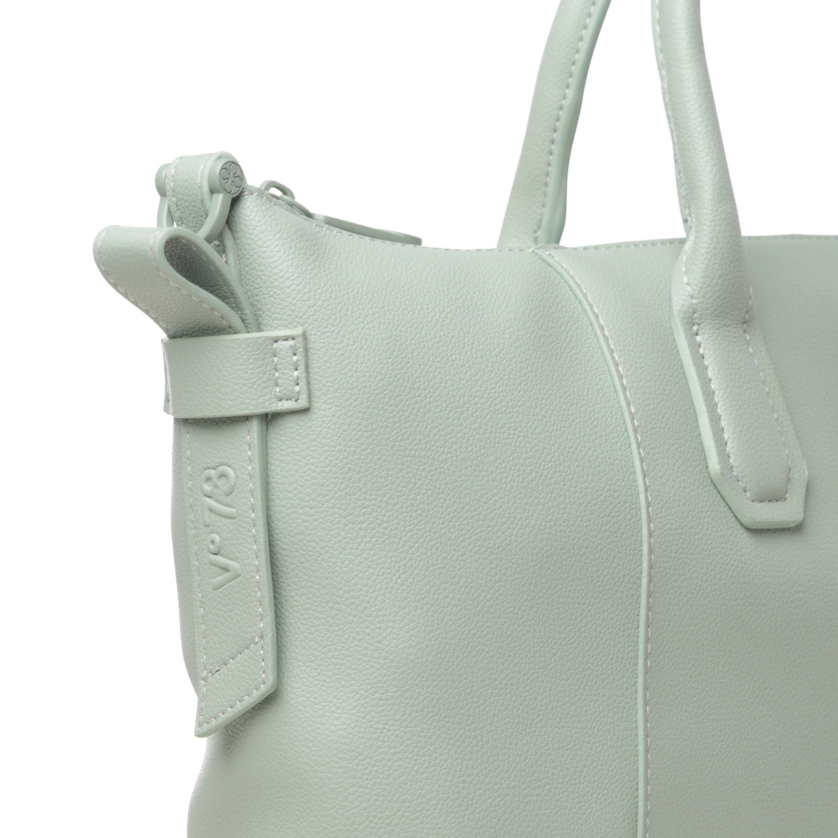 bd97fc3cf1626c7e43d45f1cceb49ebf_ALOE_73BS6AX01_73_U73