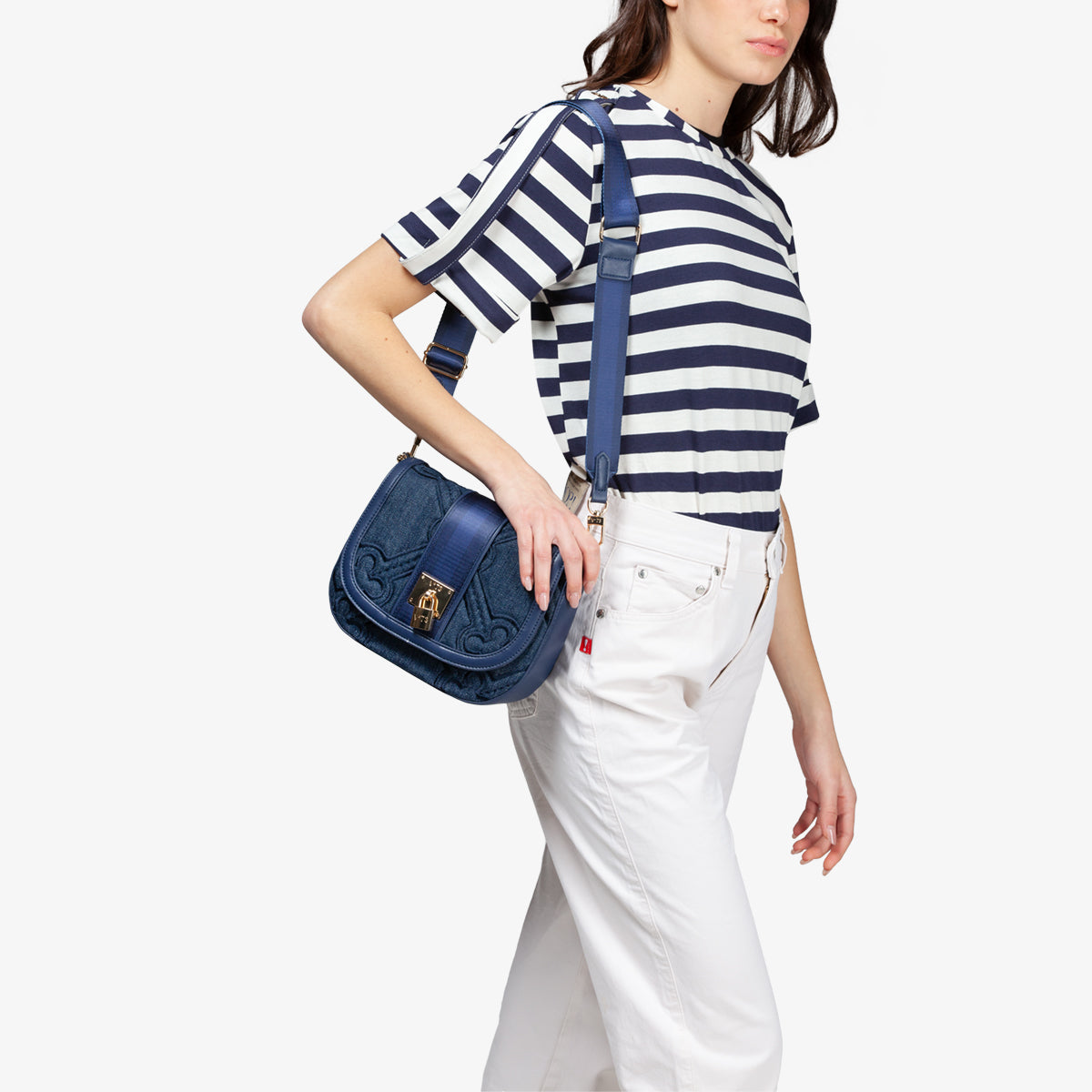 8614c9477a5d86f42a1da6b19d625392_BLU_73BS7D004D_14_Z28