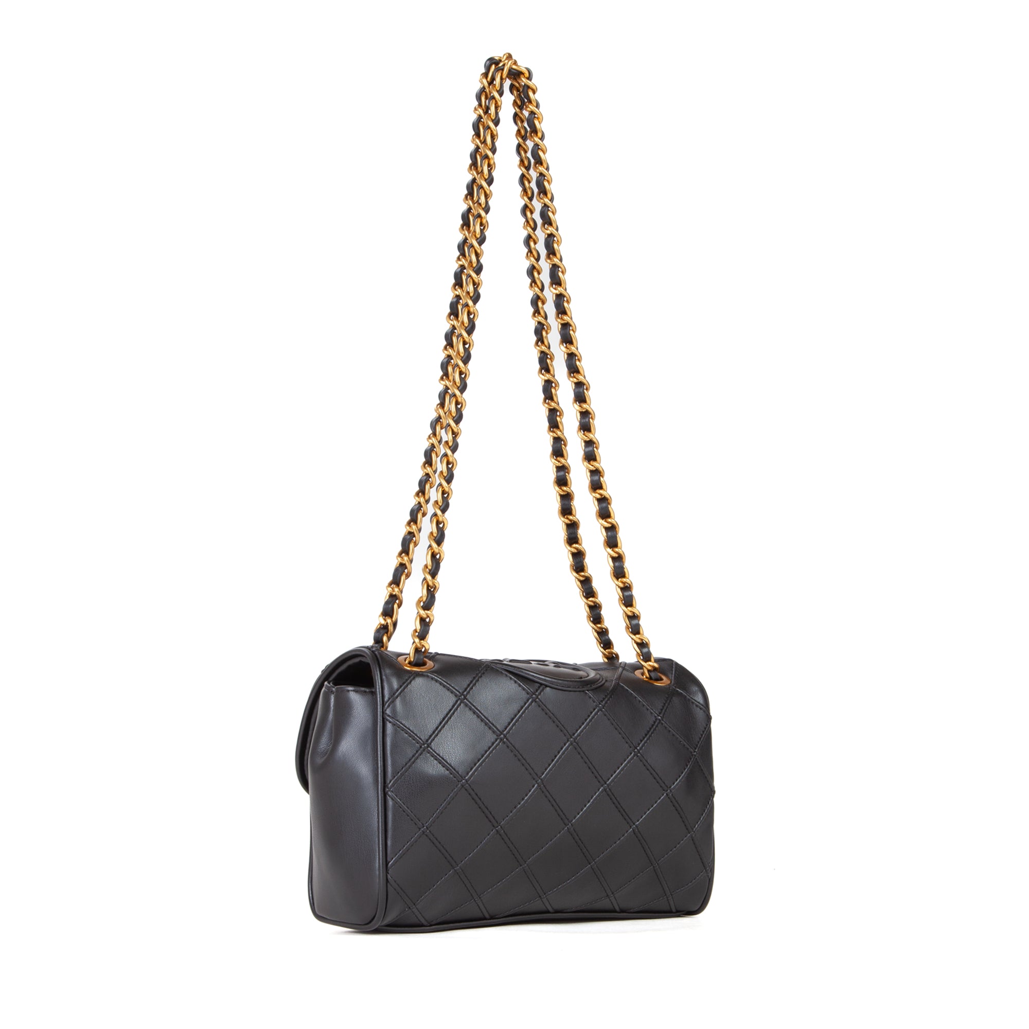 f64995525916e1291ea37f9b68a60166_NERO_73BS8BS04_17_001