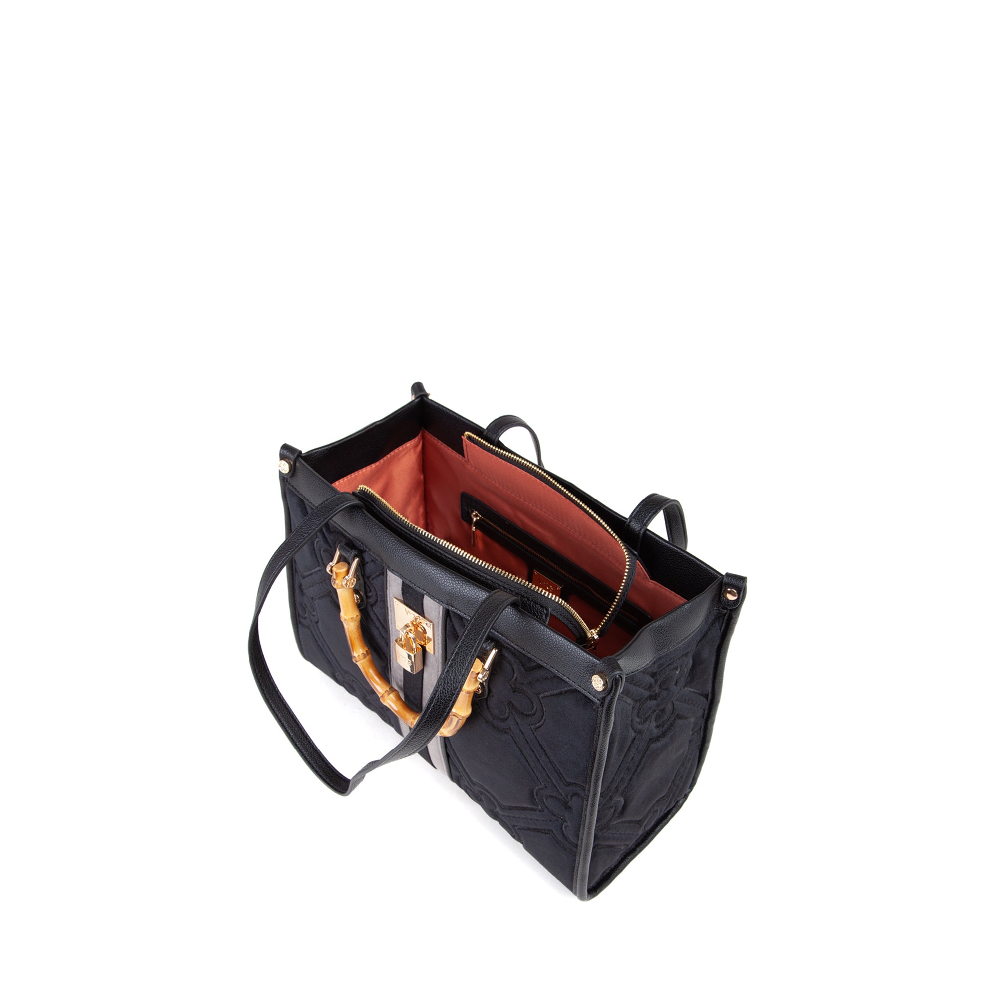 f64995525916e1291ea37f9b68a60166_NERO_73BS8F101_18_001