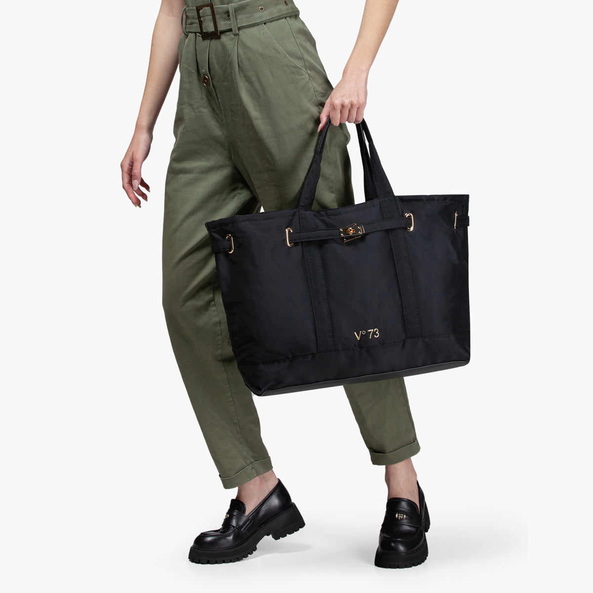 f64995525916e1291ea37f9b68a60166_NERO_73BS8F501_10_001