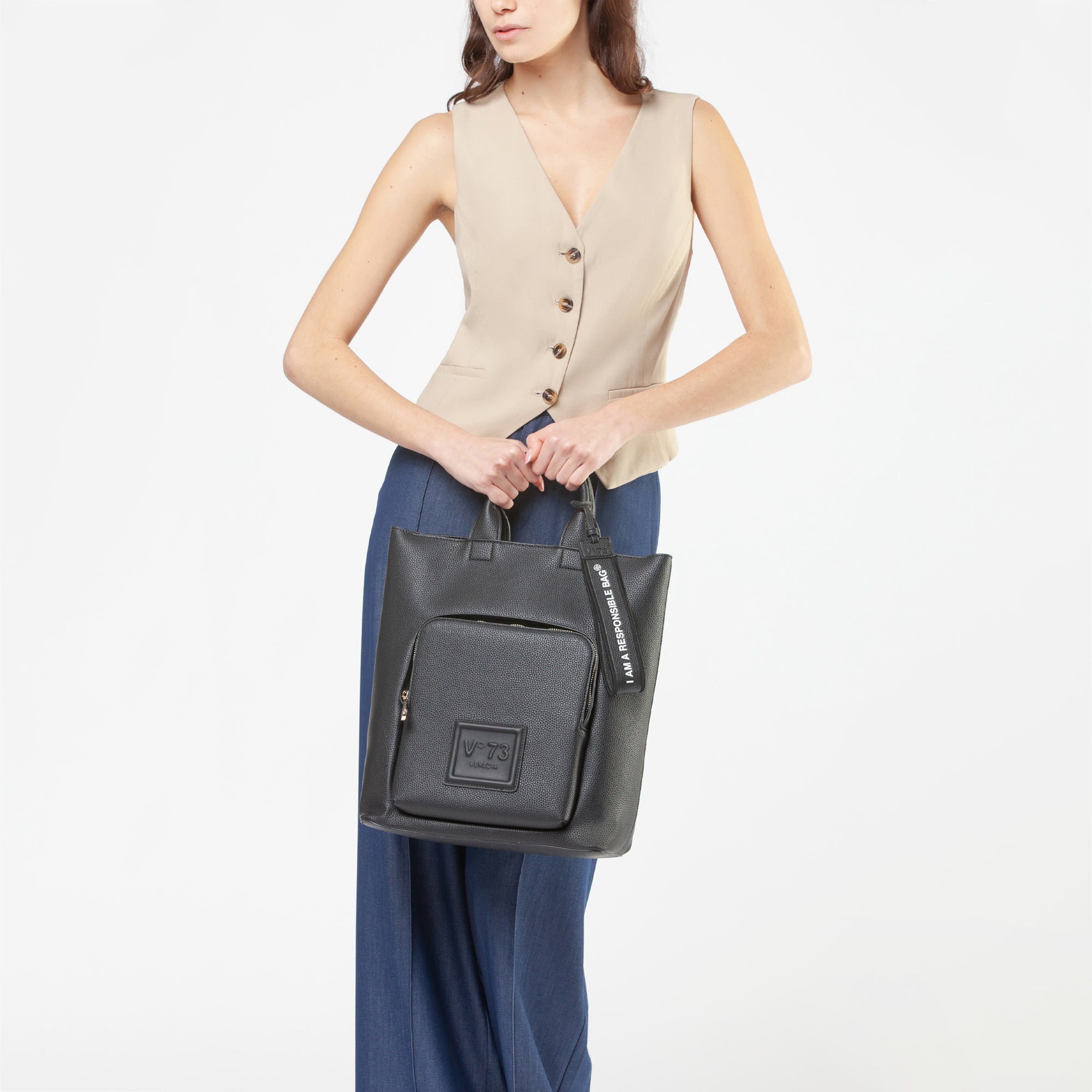 f64995525916e1291ea37f9b68a60166_NERO_73BS8VR06_19_001