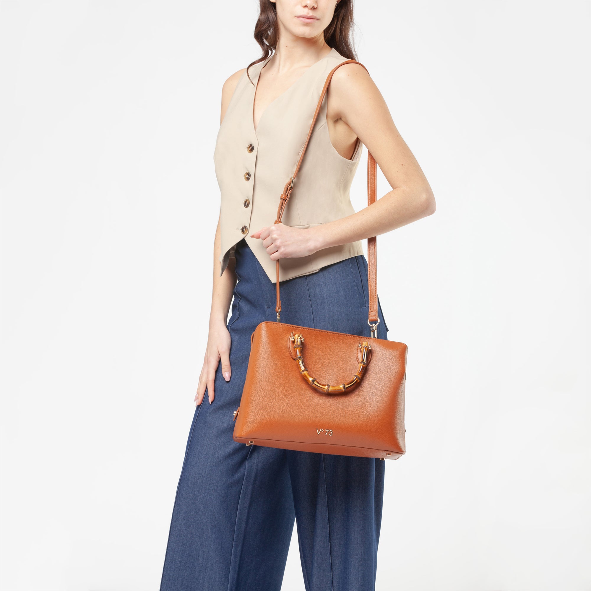 c51ed19e688600e85aa6264308708592_CUOIO_73BS8VT01_20_089