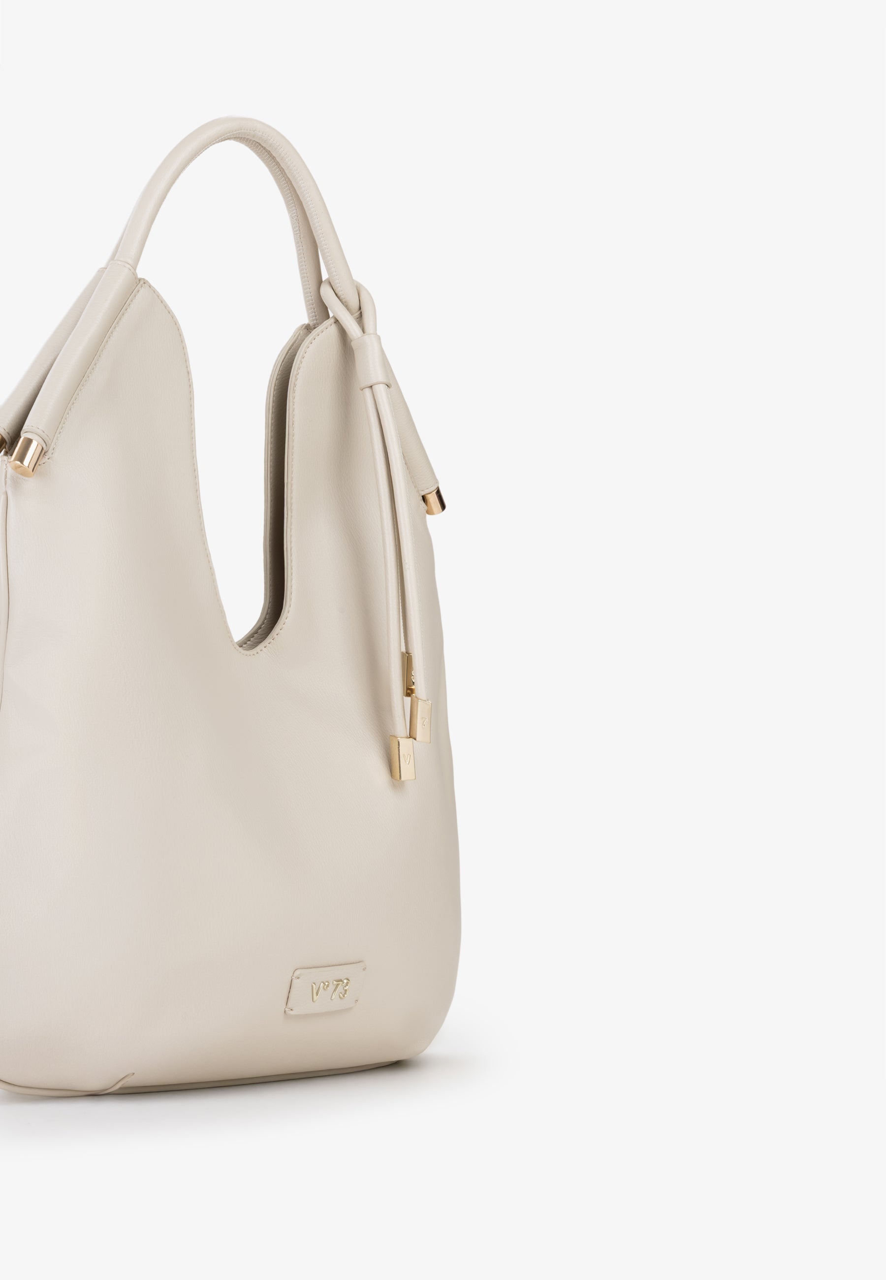 45750be0ce435eba4f253c9817c40b93_ECRU_73BS9CH01_59_991