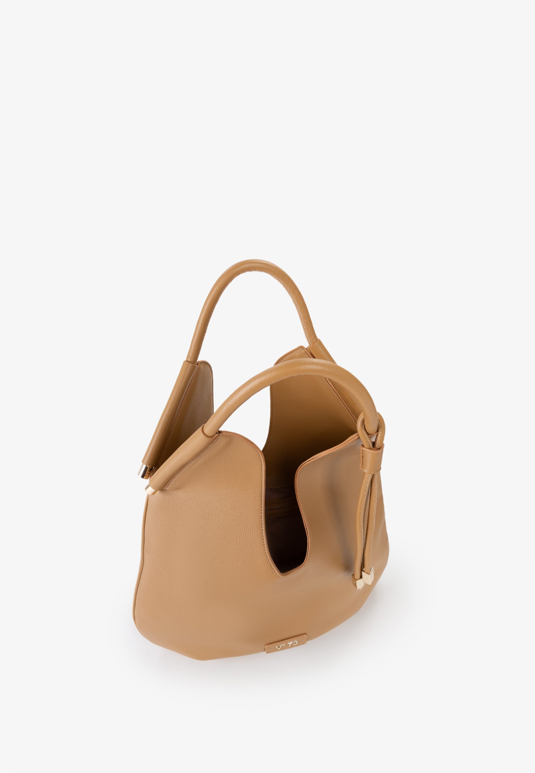 decbff23ce0b2a73e2a539e837752376_MARRONE_73BS9CH01_65_004