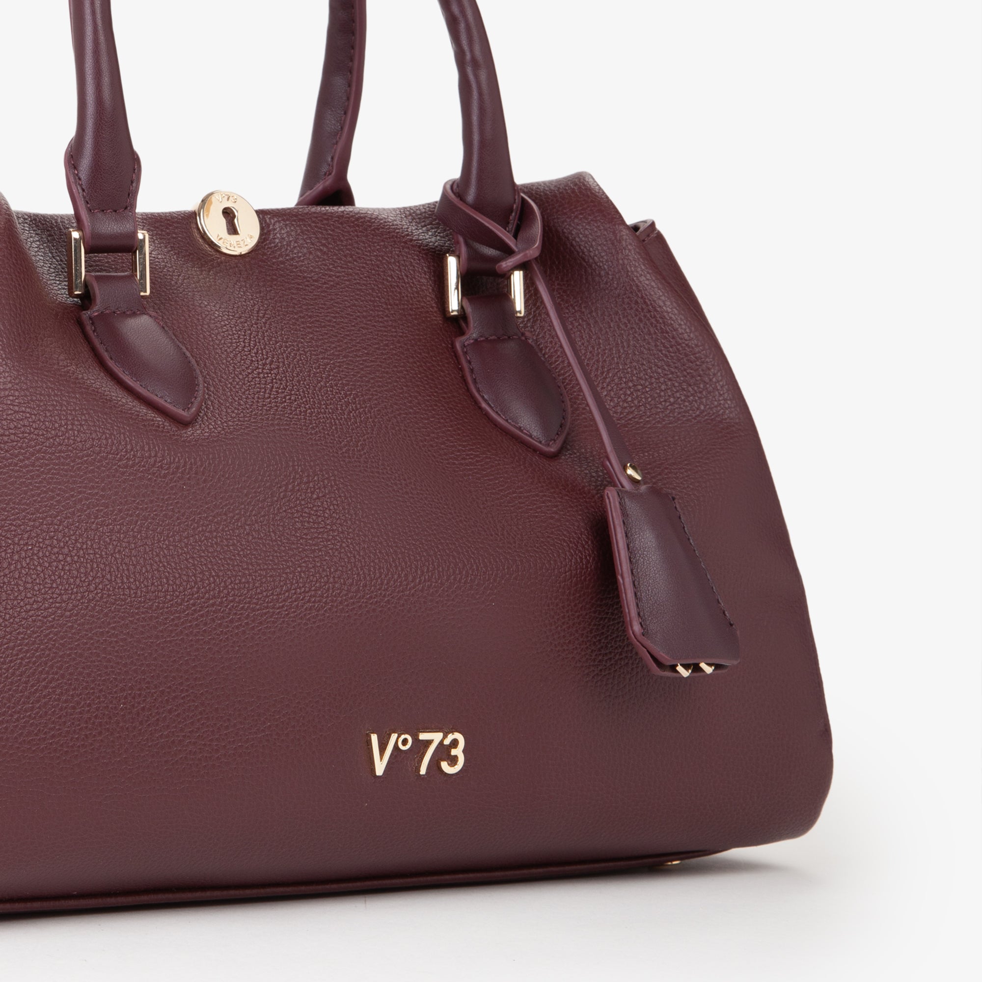 ab5cdebef46bab927308b2a228d5e34b_BORDEAUX_73BS9D102_15_069