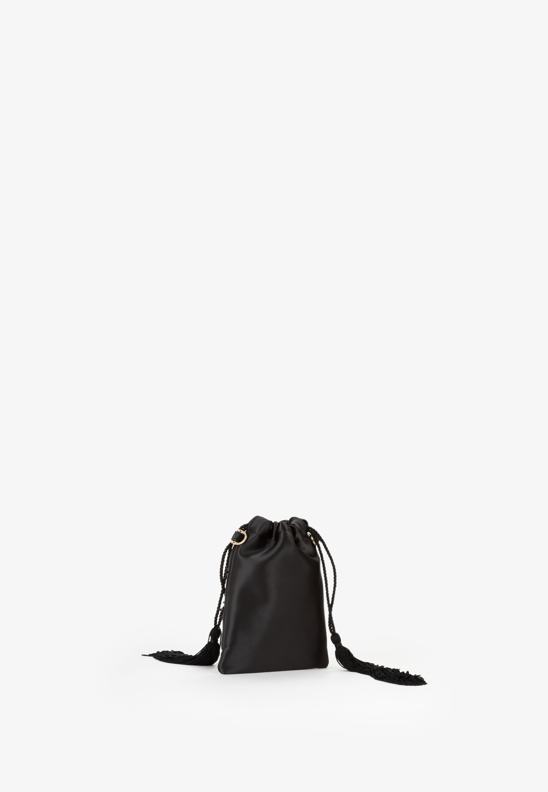 f64995525916e1291ea37f9b68a60166_NERO_73BS9MZ04_5_001