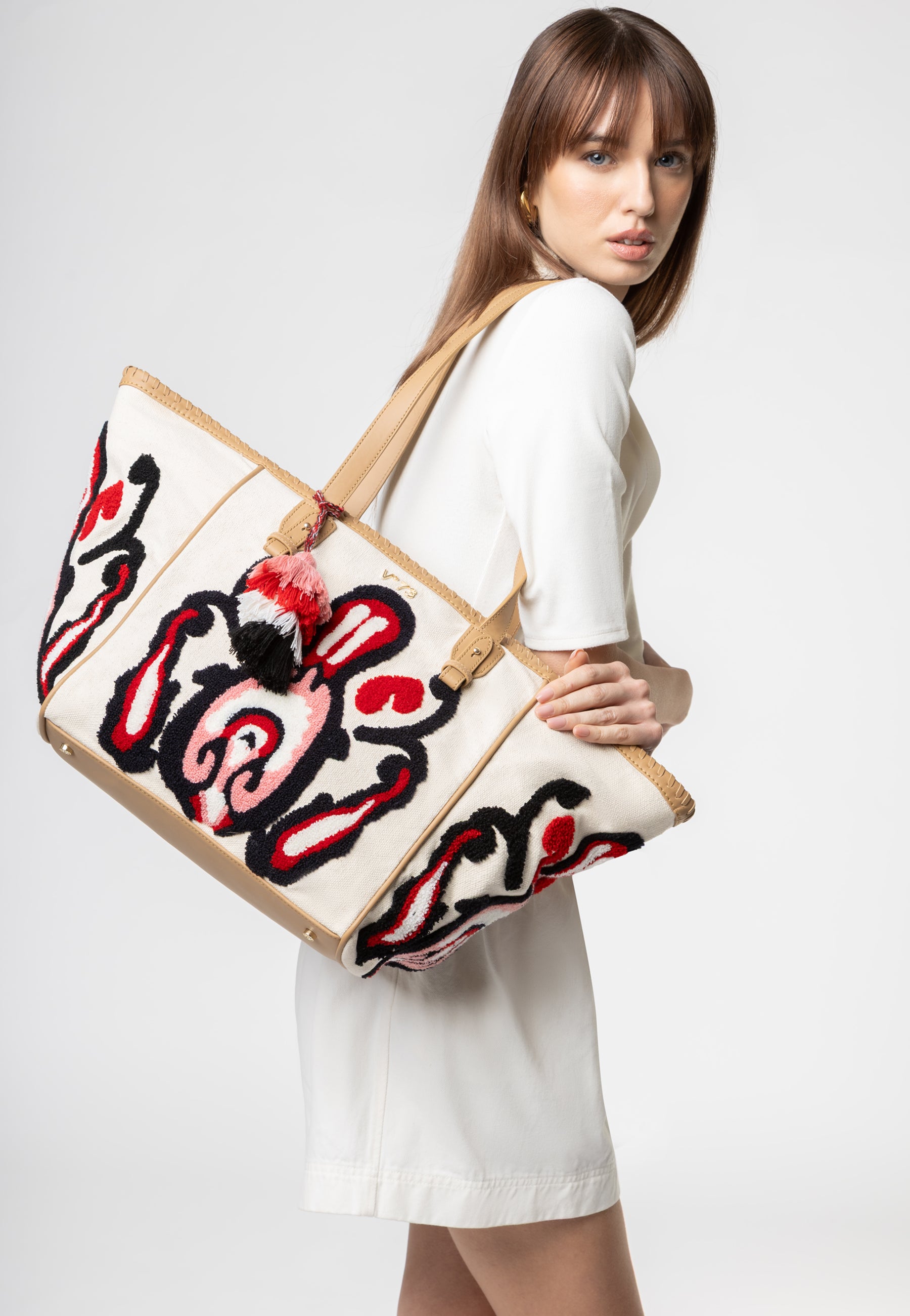 decbff23ce0b2a73e2a539e837752376_MARRONE_73BS9NA01_4_E76