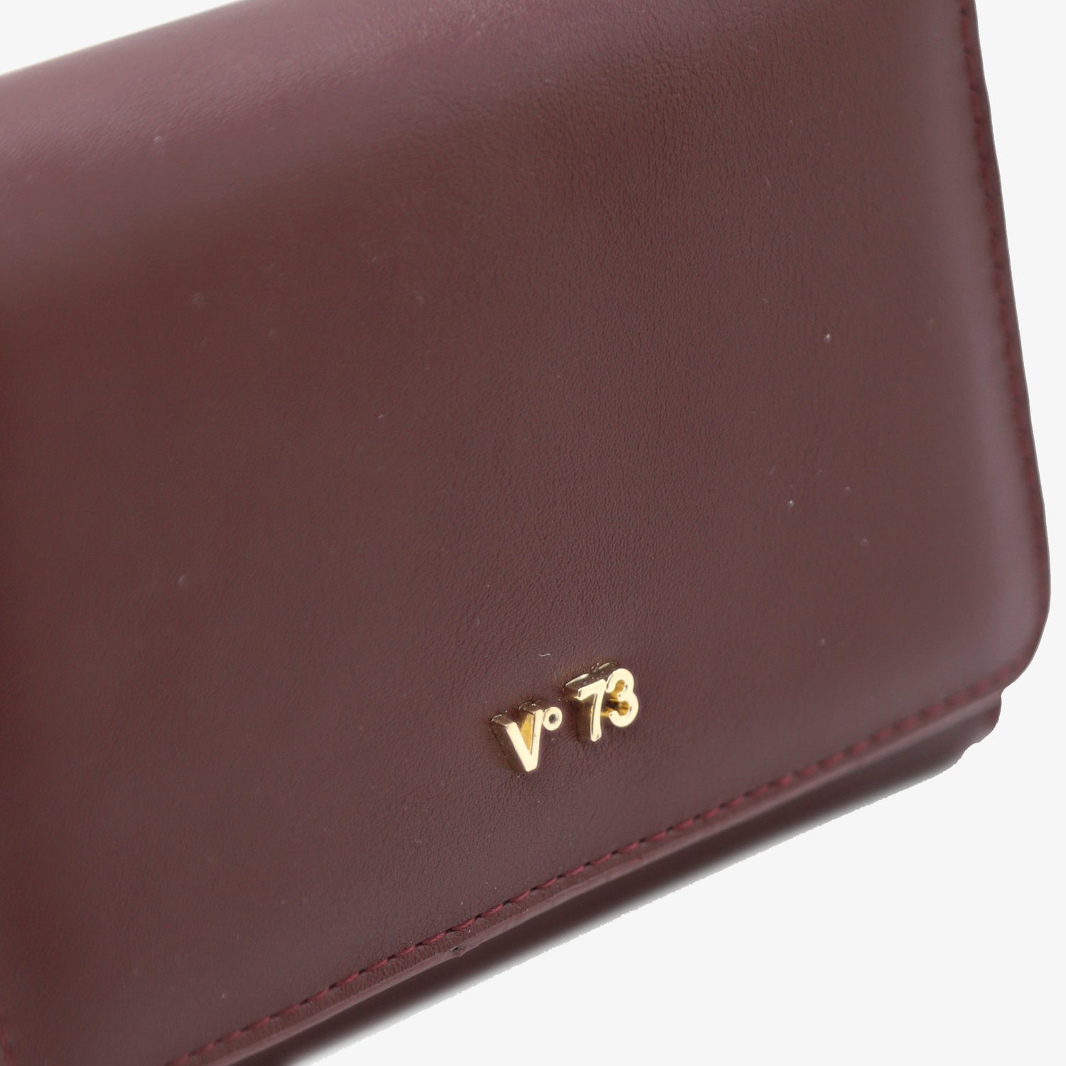 3875c35fd27050edff3990dfc7be074a_VIOLA_73PS5QZ43_8_097