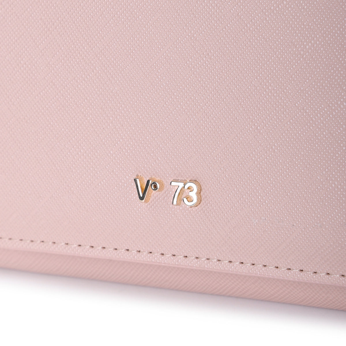 ad0579834f8a91ee757c410bc0bf677d_ROSA_73PS64243_14_030