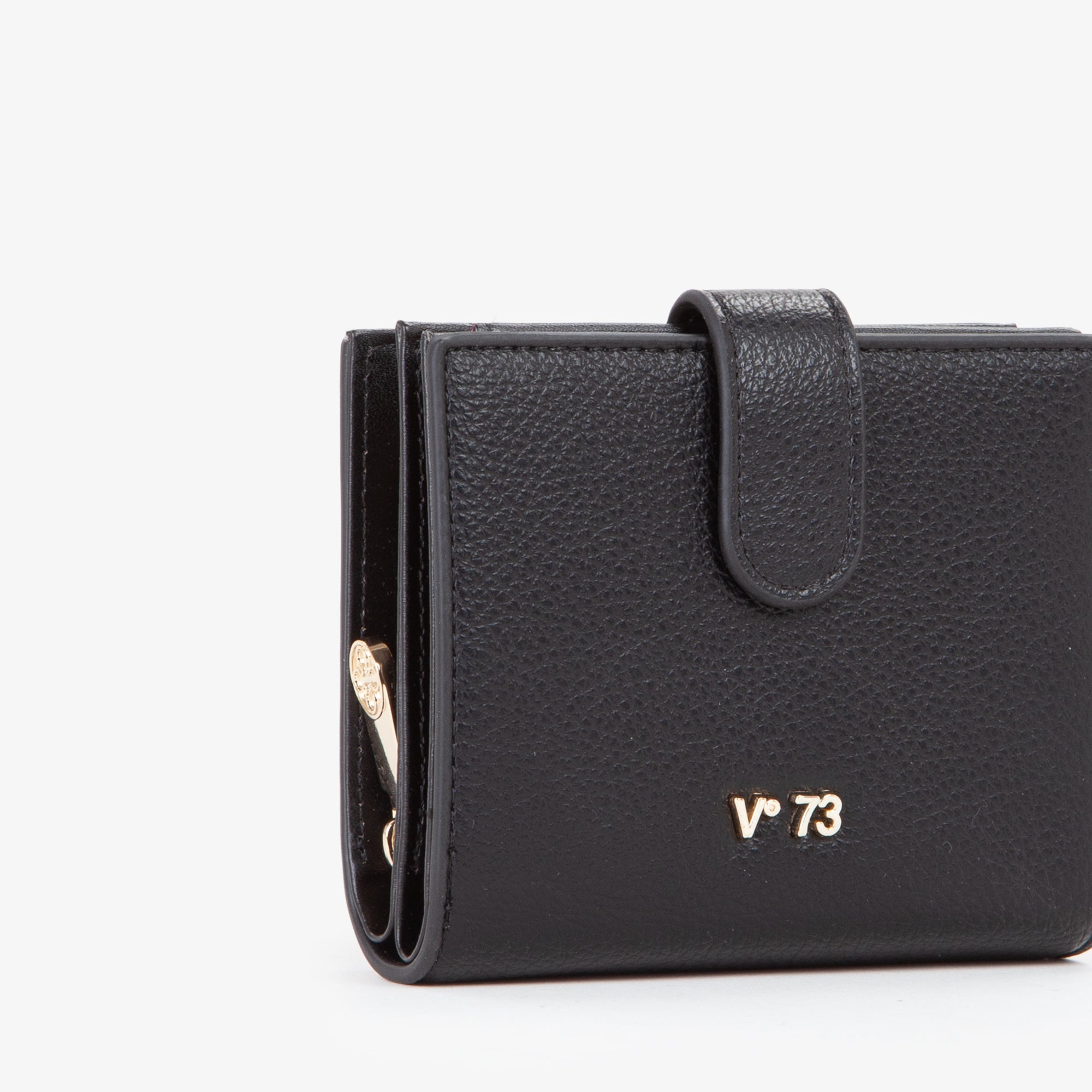 f64995525916e1291ea37f9b68a60166_NERO_73PS8VT215_10_001