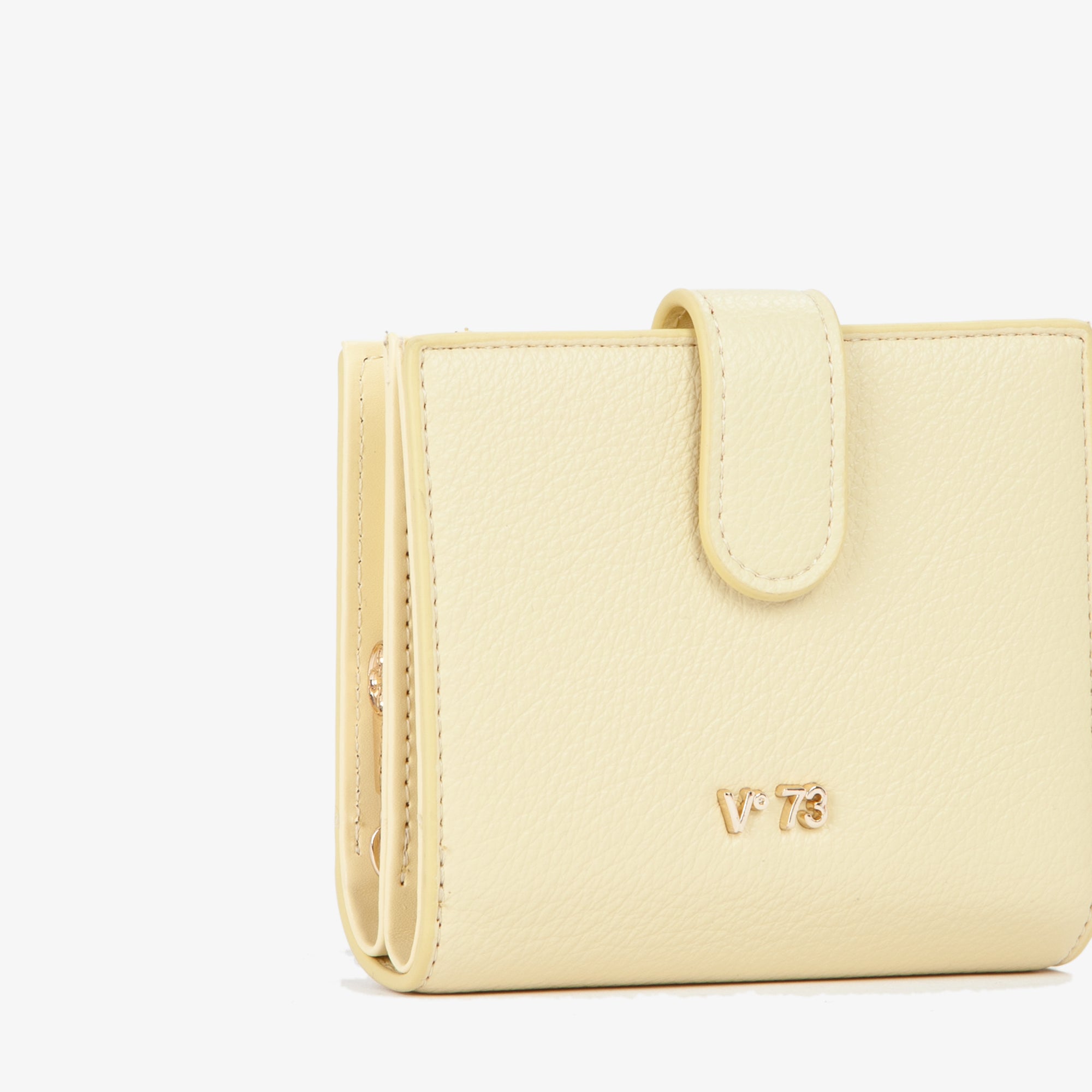 7c7b8c8f687f9f3ed41e7115507090eb_CEDRO_73PS8VT215_18_101