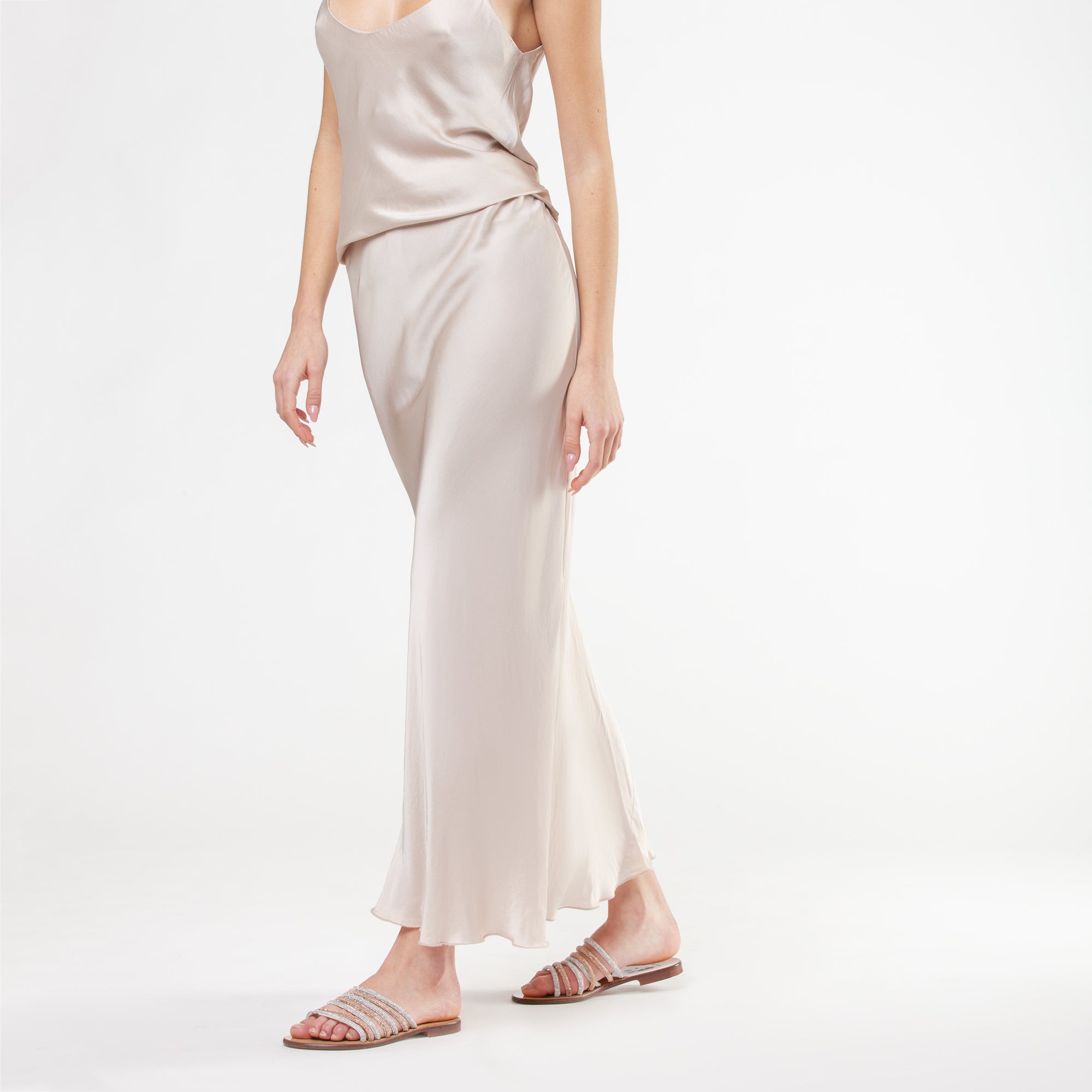 c037dec2307d8da872adf5a472bf8da7_ARGENTO/NUDO_73SC8V501STR_18_126