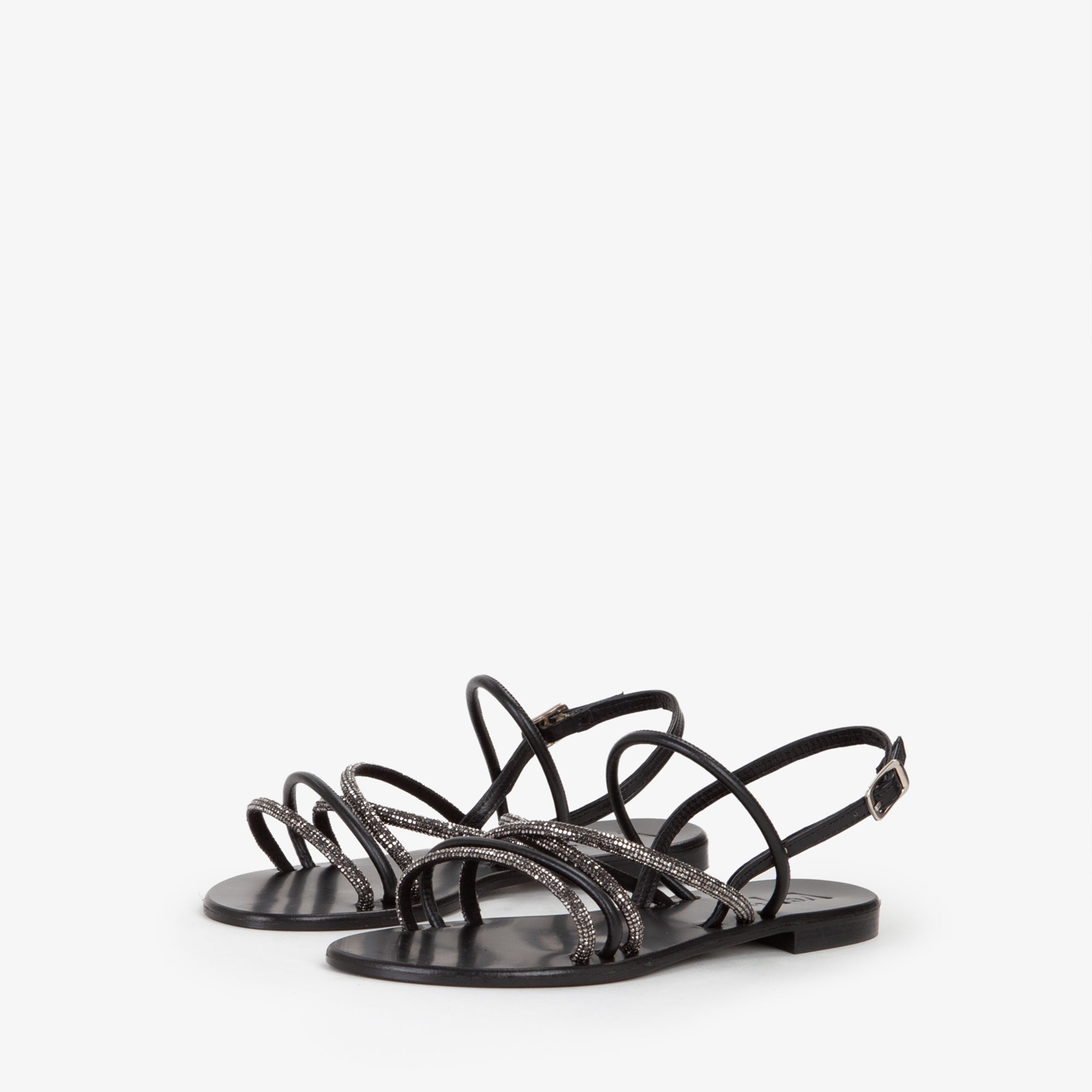 f64995525916e1291ea37f9b68a60166_NERO_73SC8V502STR_18_001