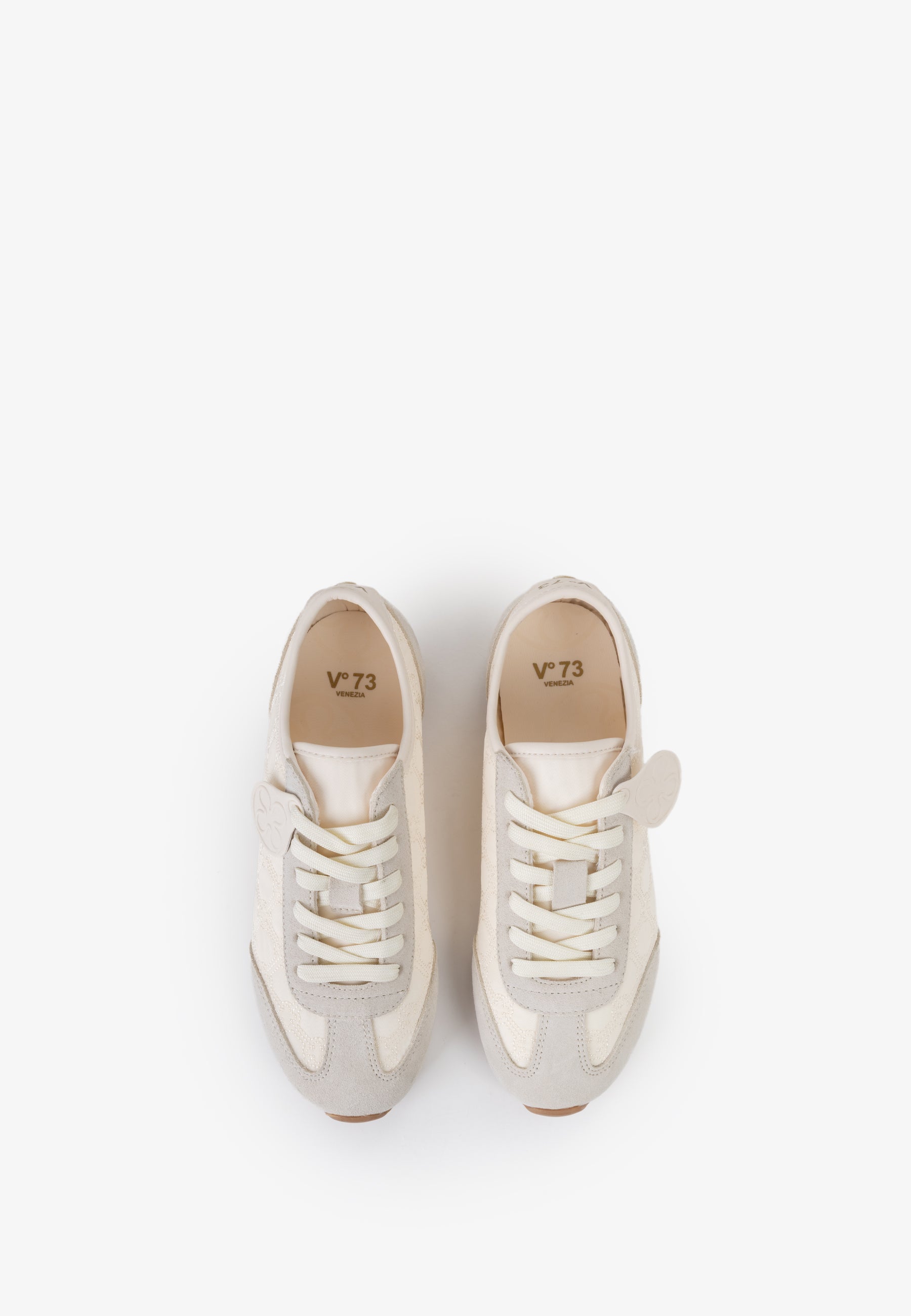 599ad3c10eb73c8347edf45ebf30f59e_OFF_WHITE_73SC9YG02LOG_15_328