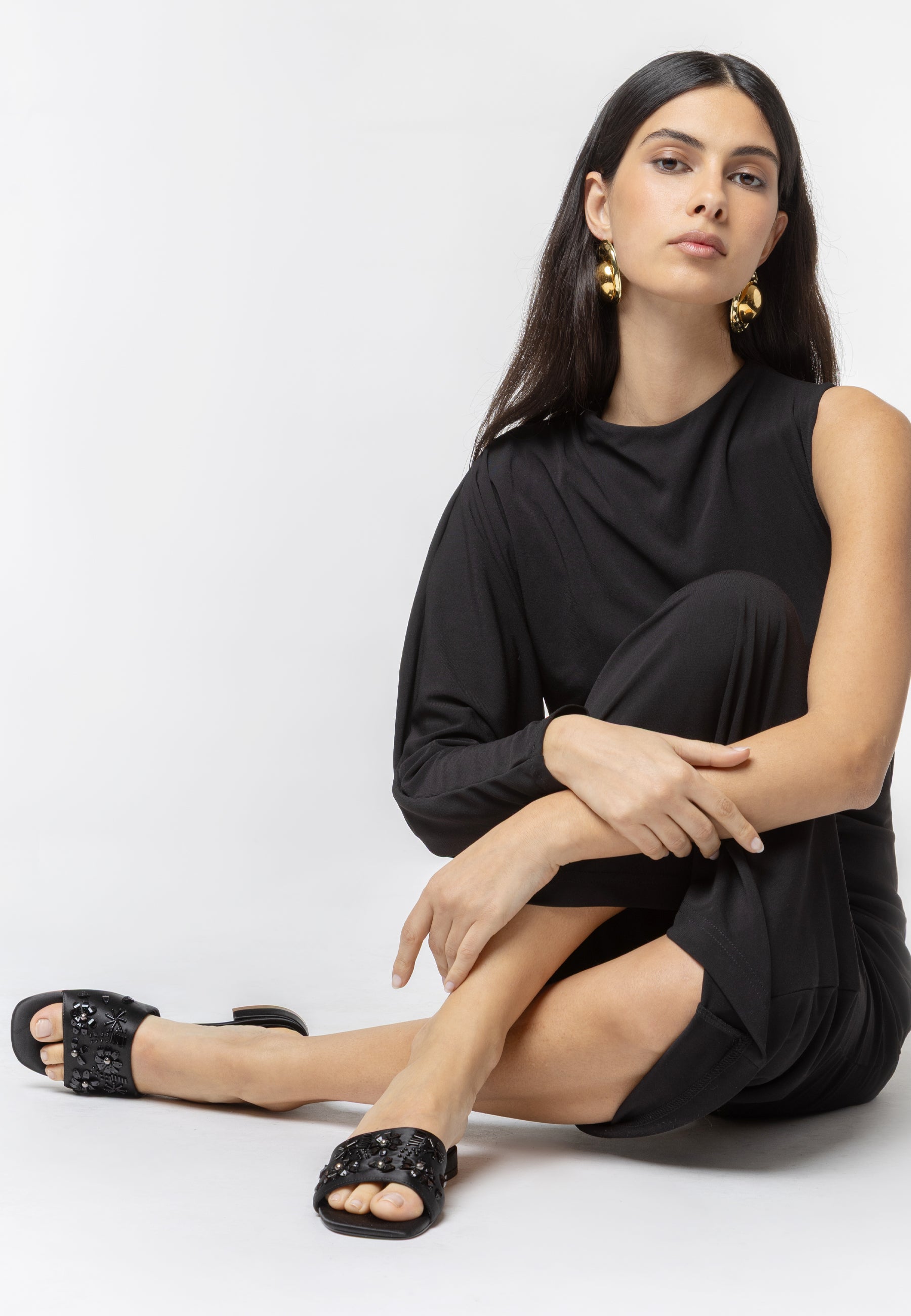 f64995525916e1291ea37f9b68a60166_NERO_73SC9YM01RIC_6_001