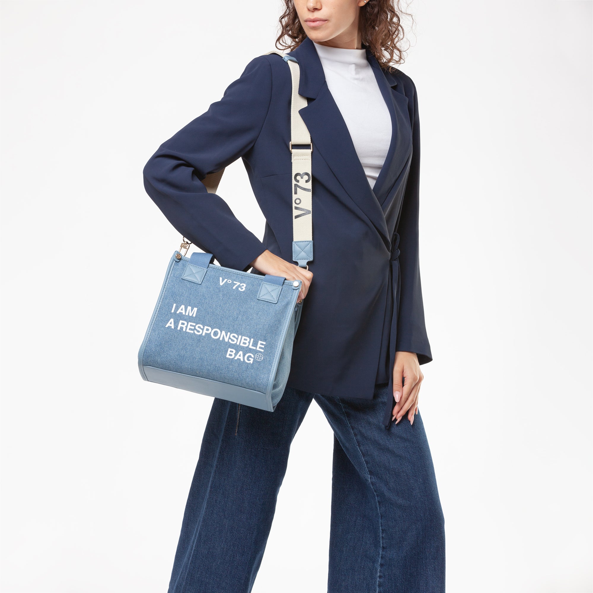 ec173cb60d93128f58d6b02056c67771_AZZURRO_73BS6AF02_136_C09