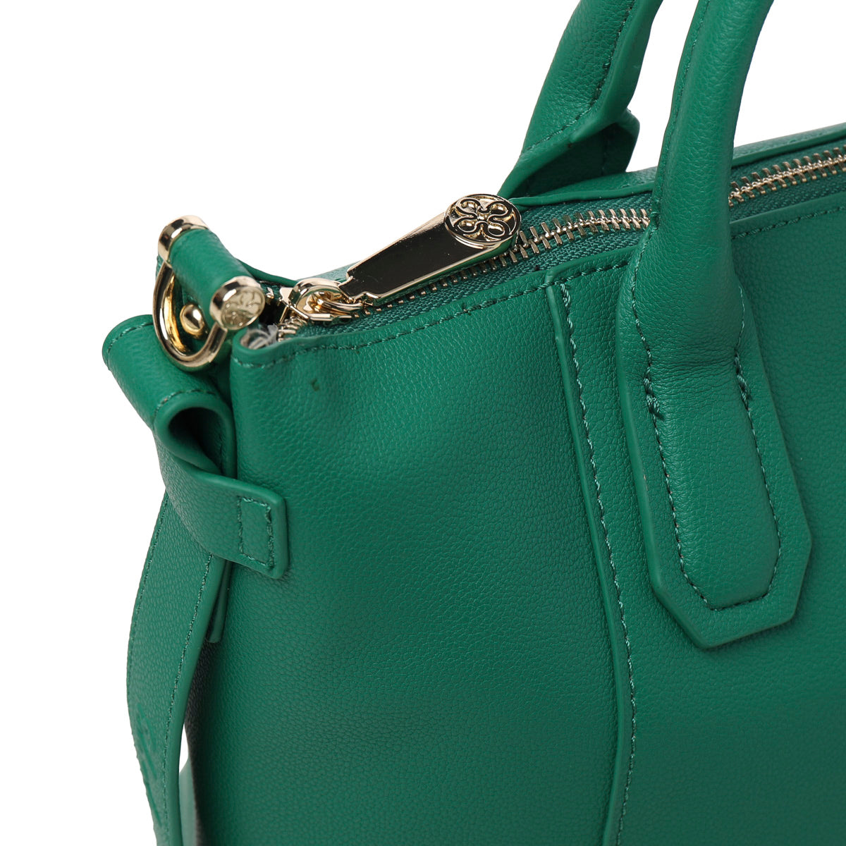 c57b8e9ffb37b1384e9299cd12886fdb_VERDE_73BS6AX03_57_566