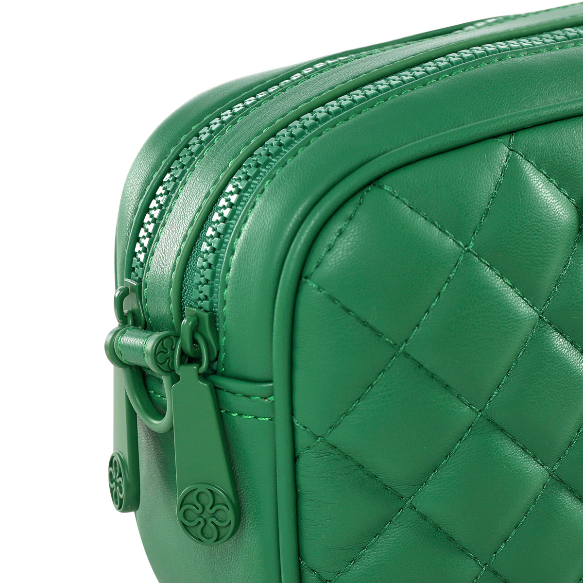 c57b8e9ffb37b1384e9299cd12886fdb_VERDE_73BS6R002_16_566