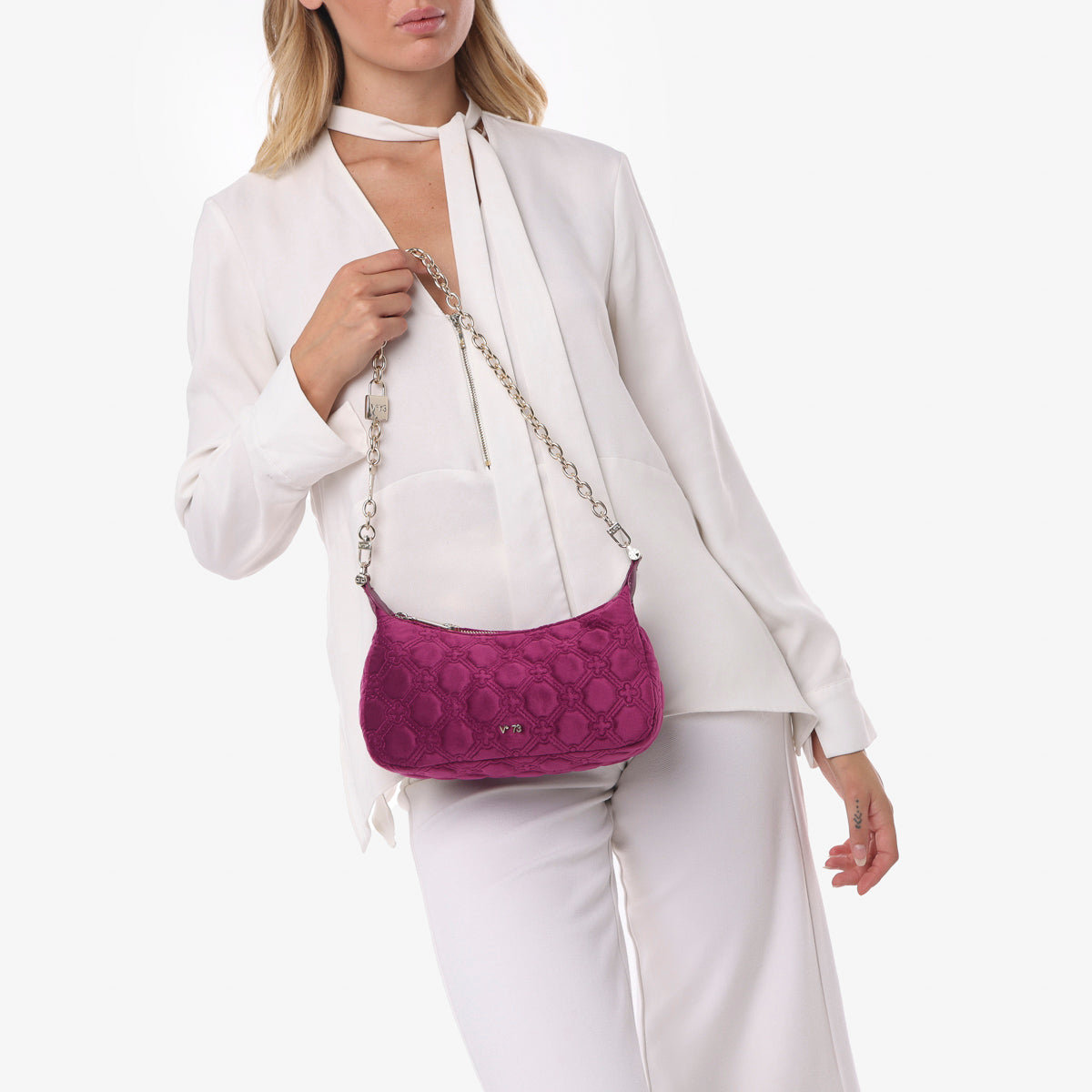 ff818b73255bc6636f321df14838cf03_FUXIA_73BS7E504V_11_571