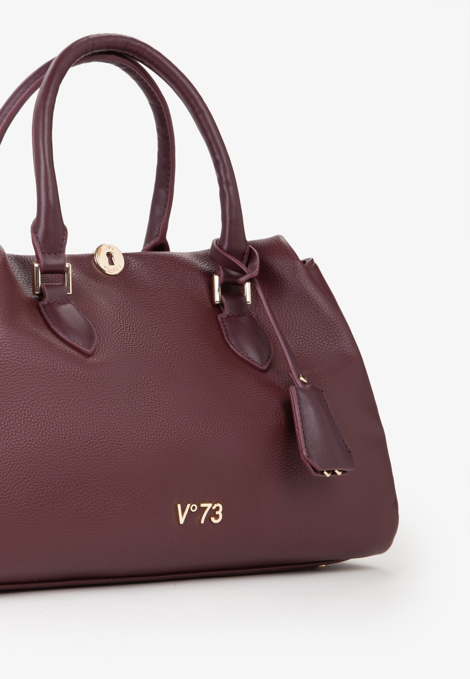 ab5cdebef46bab927308b2a228d5e34b_BORDEAUX_73BS9D102_73_069