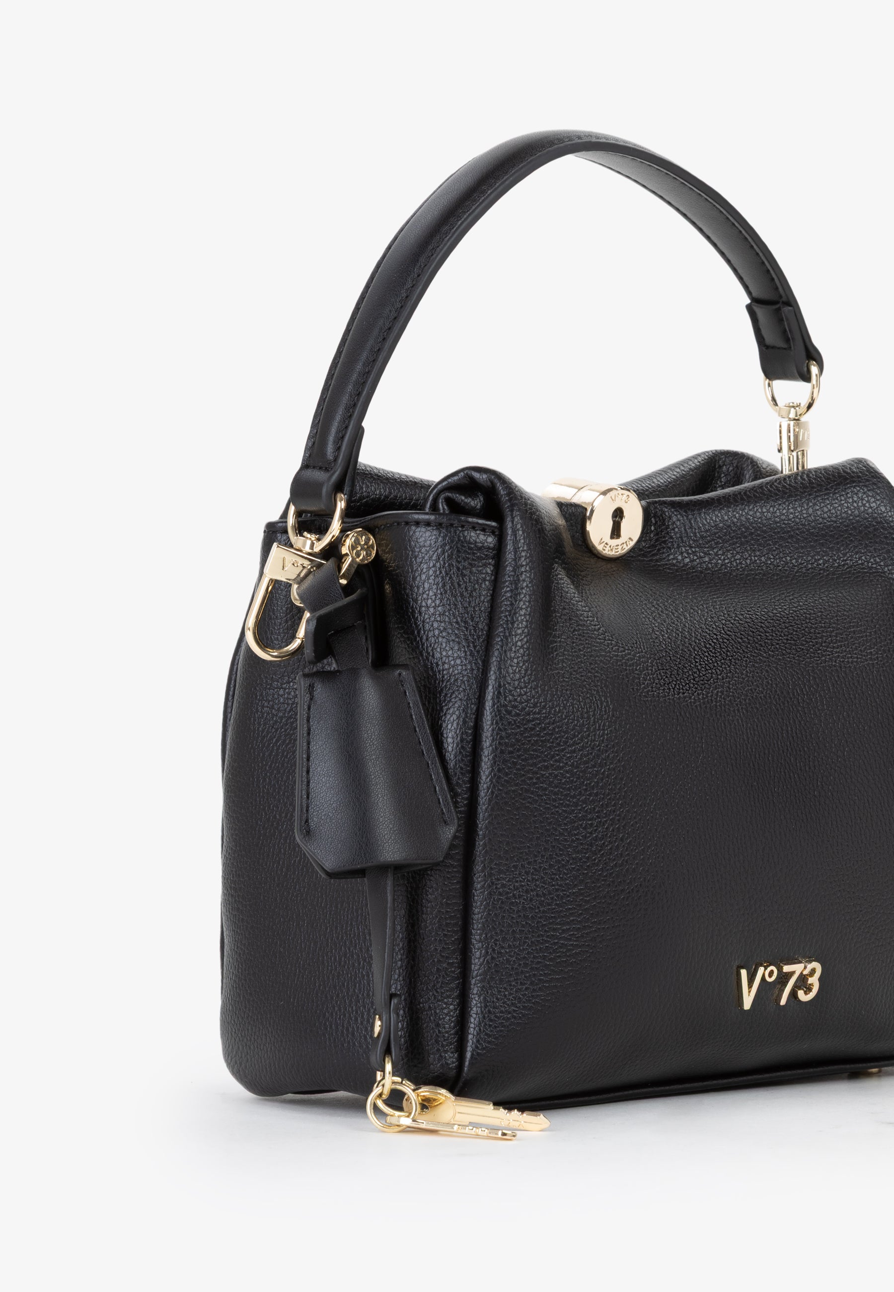 f64995525916e1291ea37f9b68a60166_NERO_73BS9D104_64_001