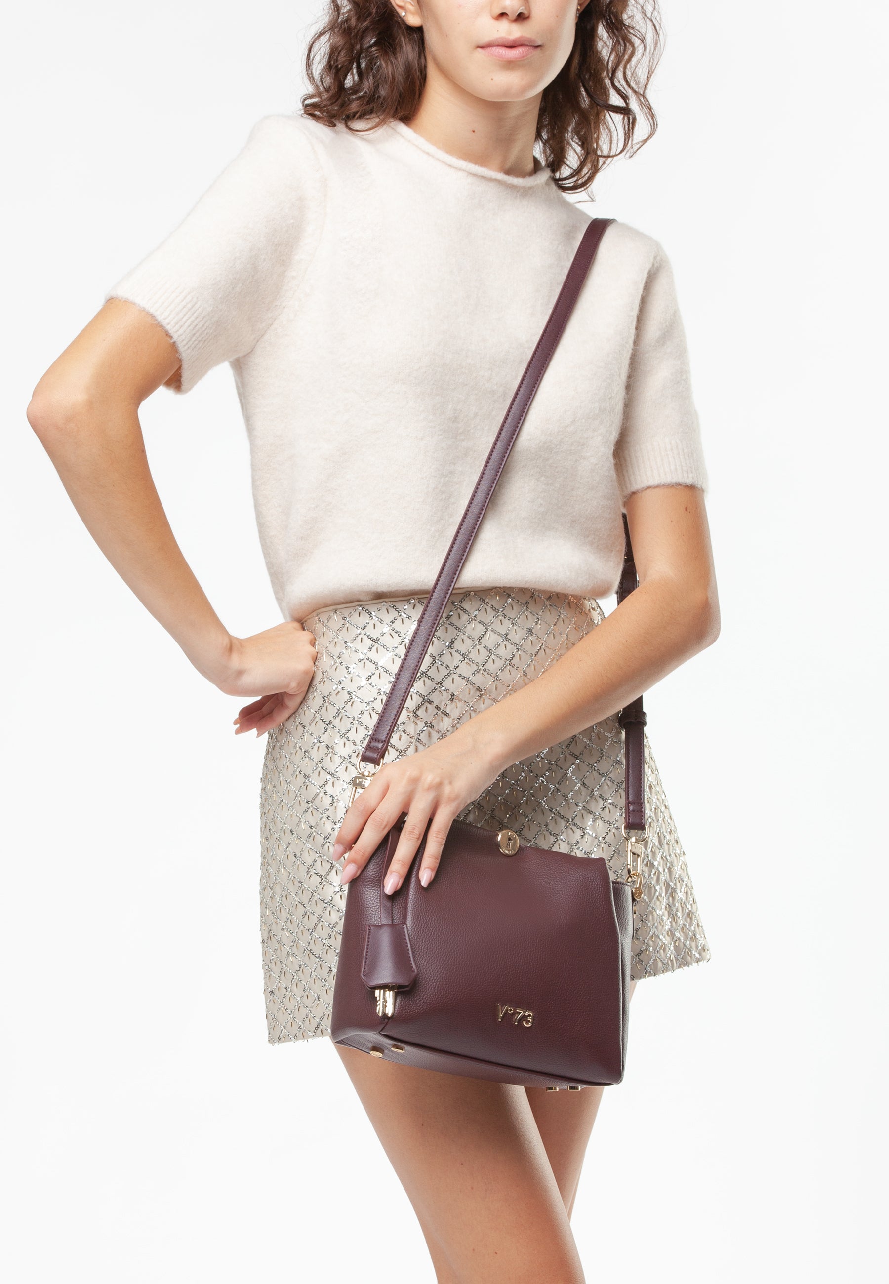 ab5cdebef46bab927308b2a228d5e34b_BORDEAUX_73BS9D104_86_069