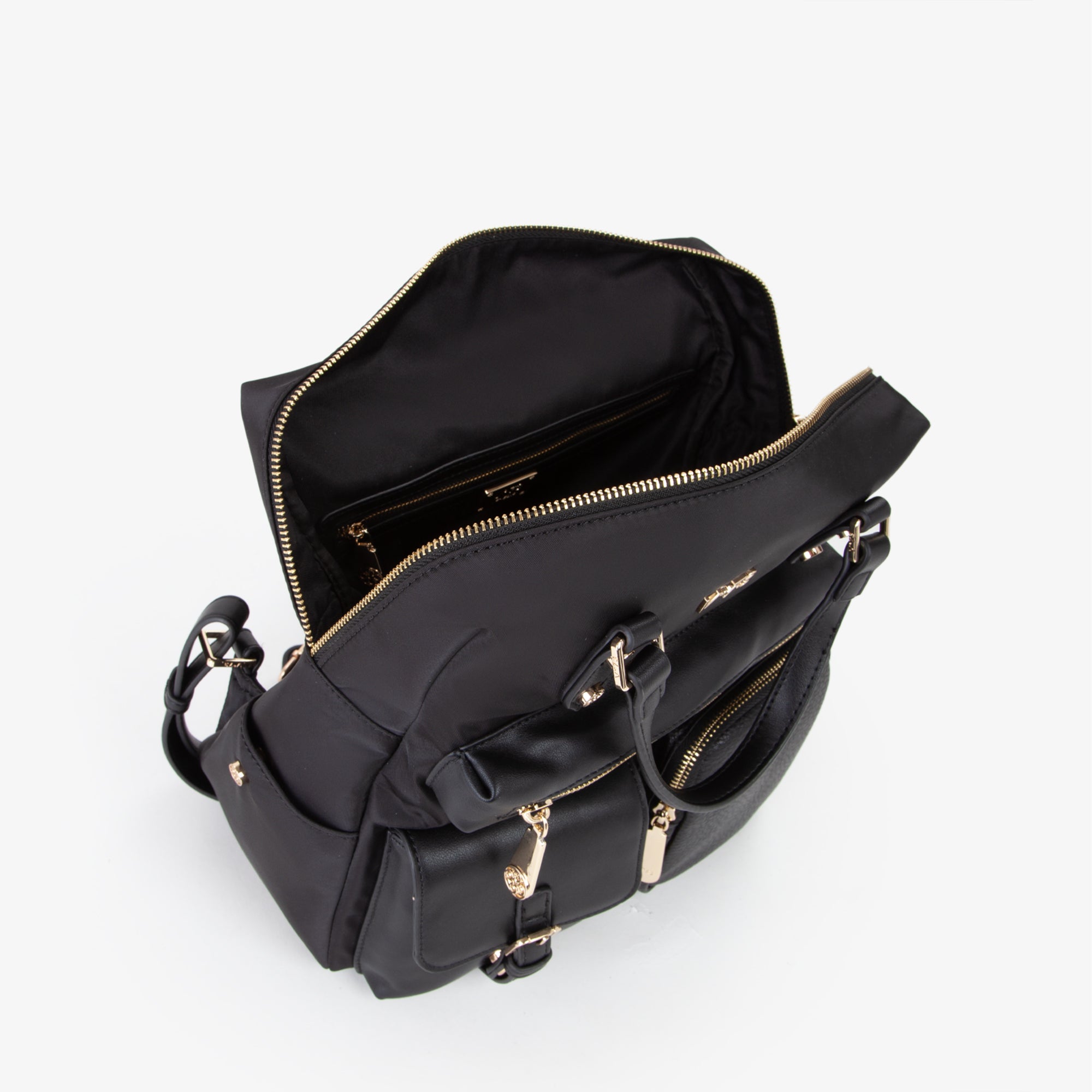 f64995525916e1291ea37f9b68a60166_NERO_73BS9EY03_13_001