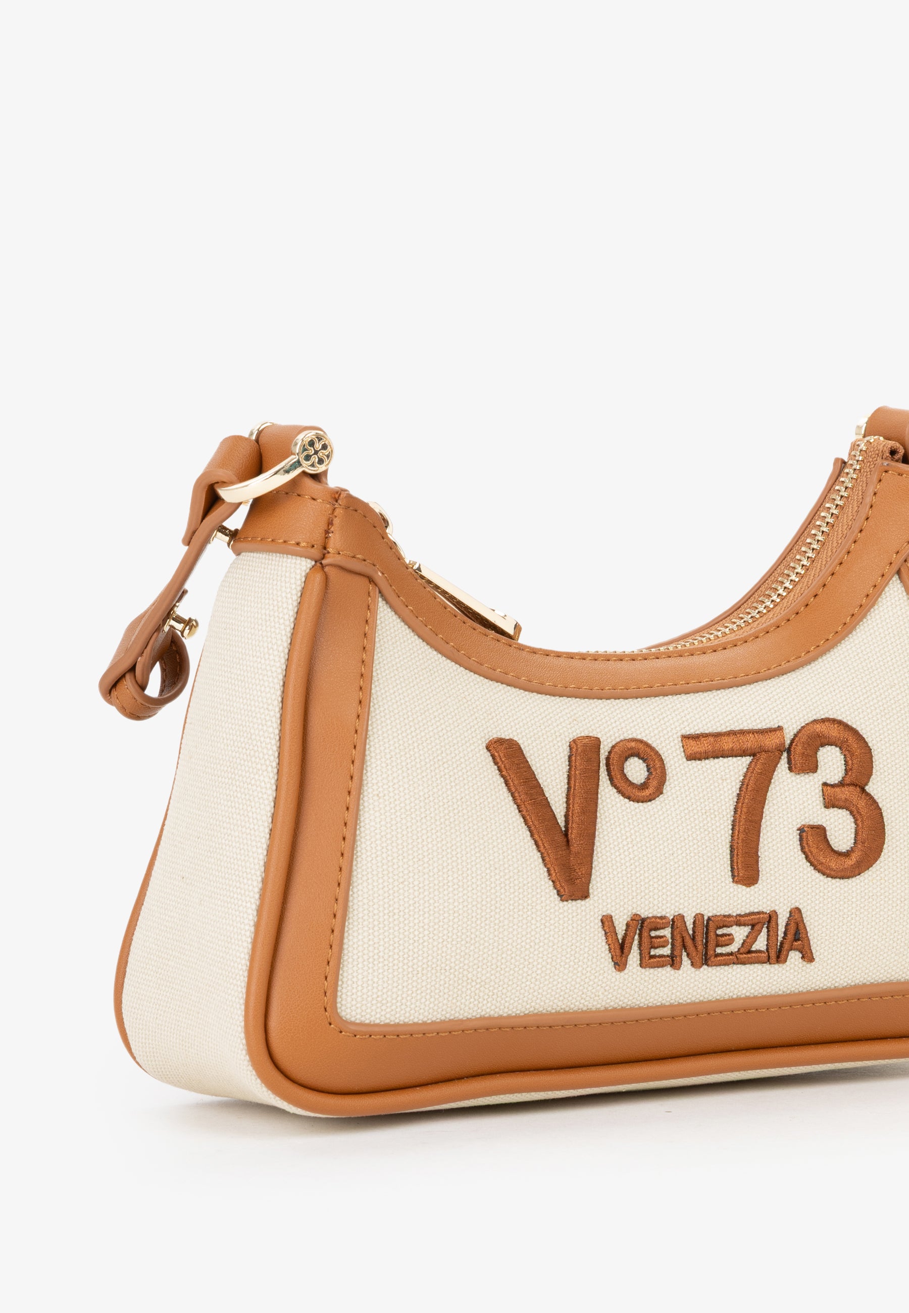 c51ed19e688600e85aa6264308708592_CUOIO_73BS9MU02_17_073