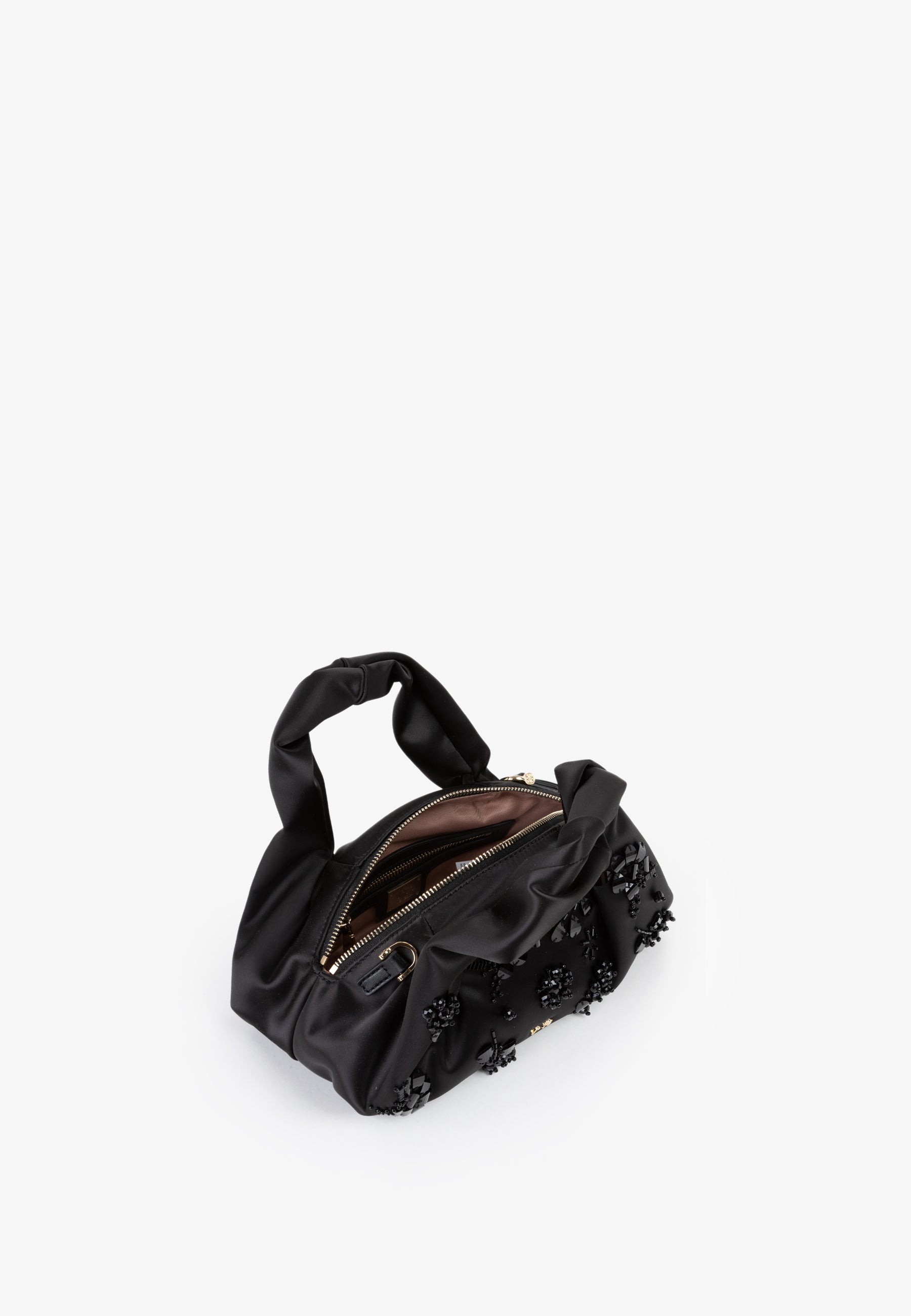 f64995525916e1291ea37f9b68a60166_NERO_73BS9MZ01_12_001