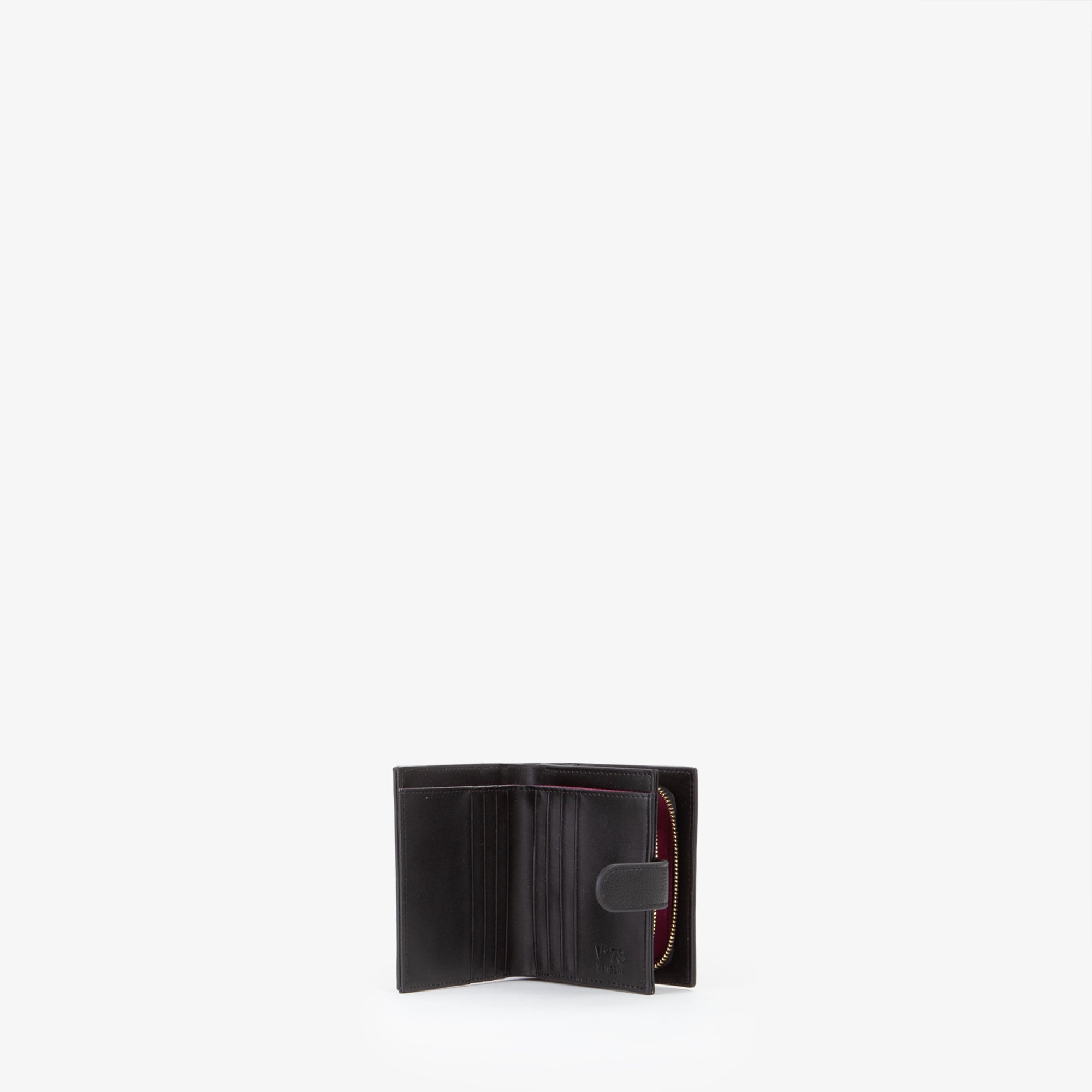 f64995525916e1291ea37f9b68a60166_NERO_73PS8VT215_12_001