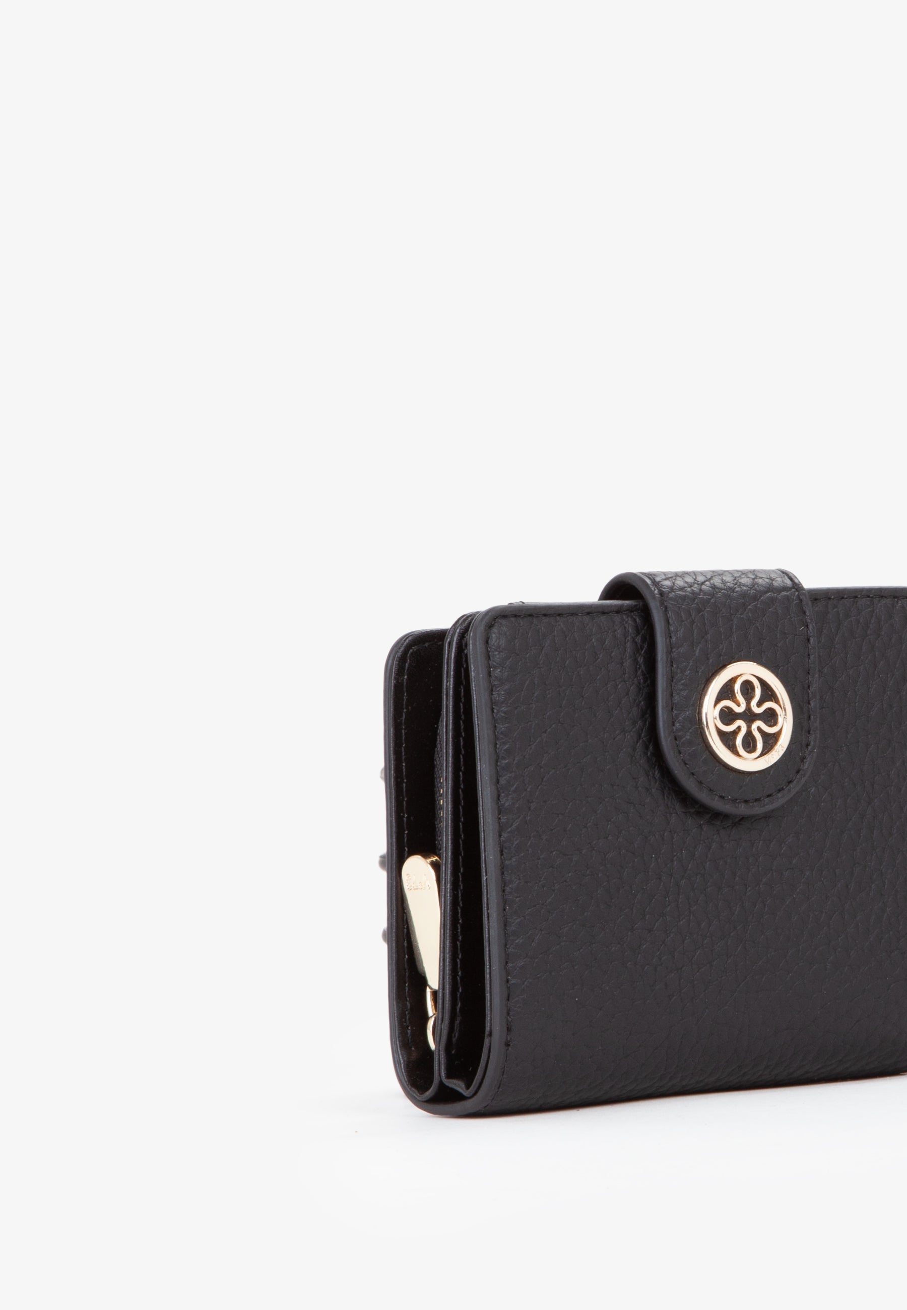 f64995525916e1291ea37f9b68a60166_NERO_73PS9ER215_32_001