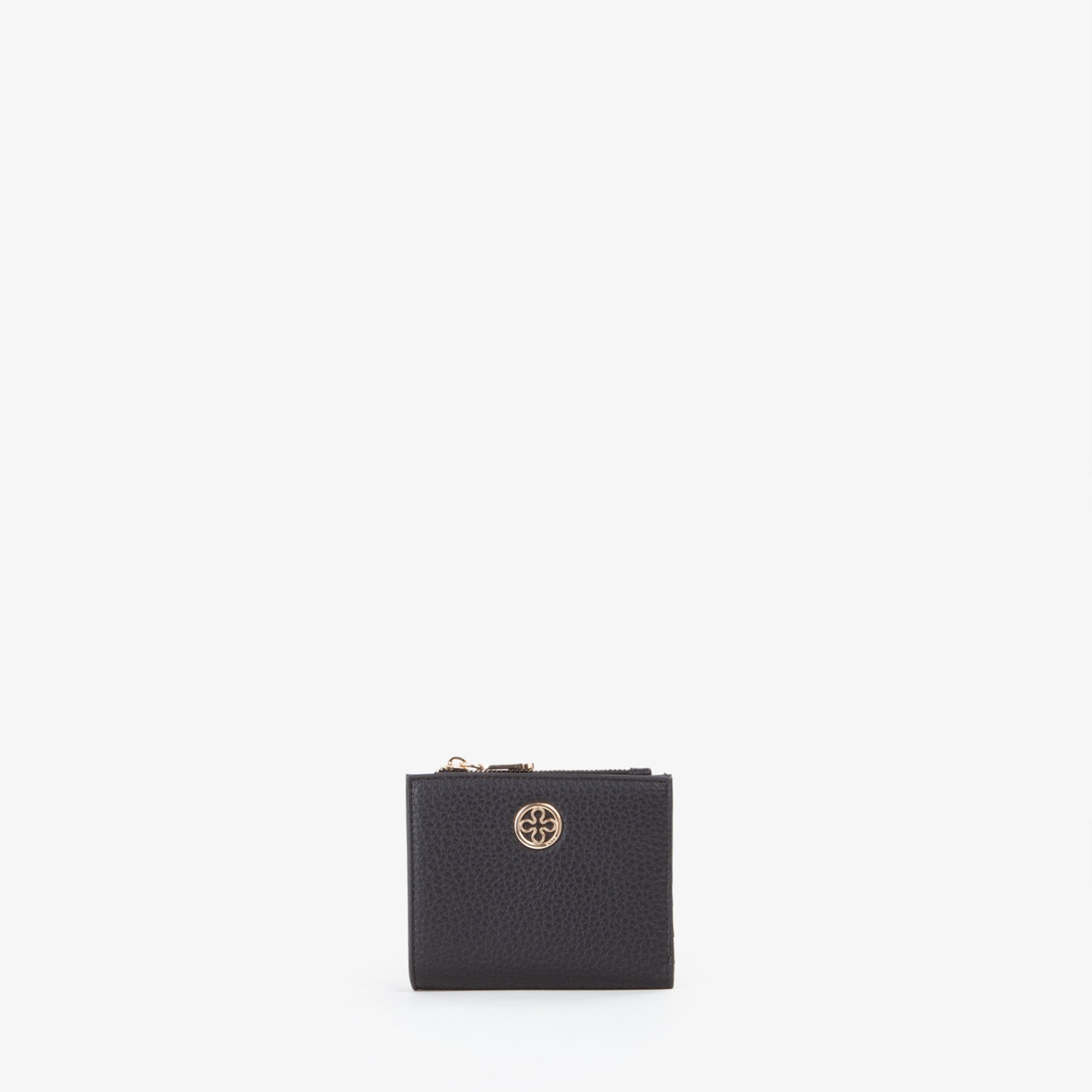 f64995525916e1291ea37f9b68a60166_NERO_73PS9ER258_5_001