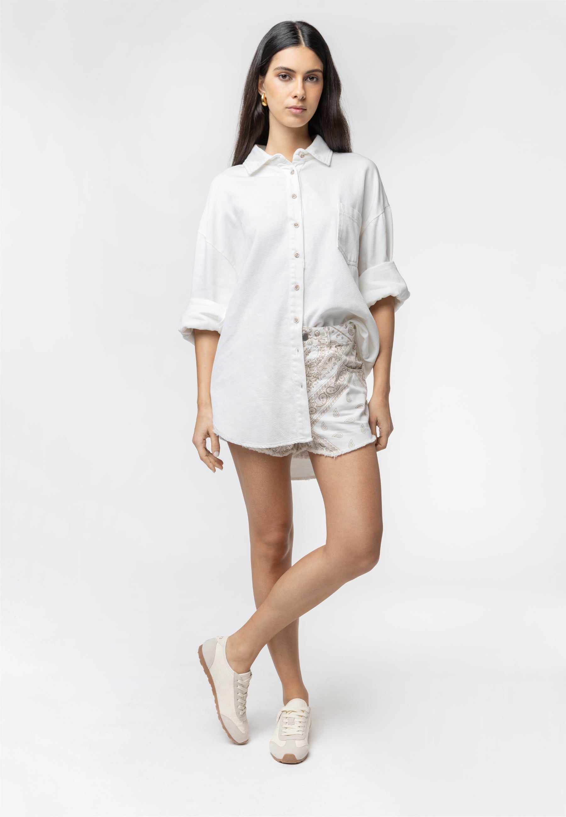 599ad3c10eb73c8347edf45ebf30f59e_OFF_WHITE_73SC9YG02LOG_11_328